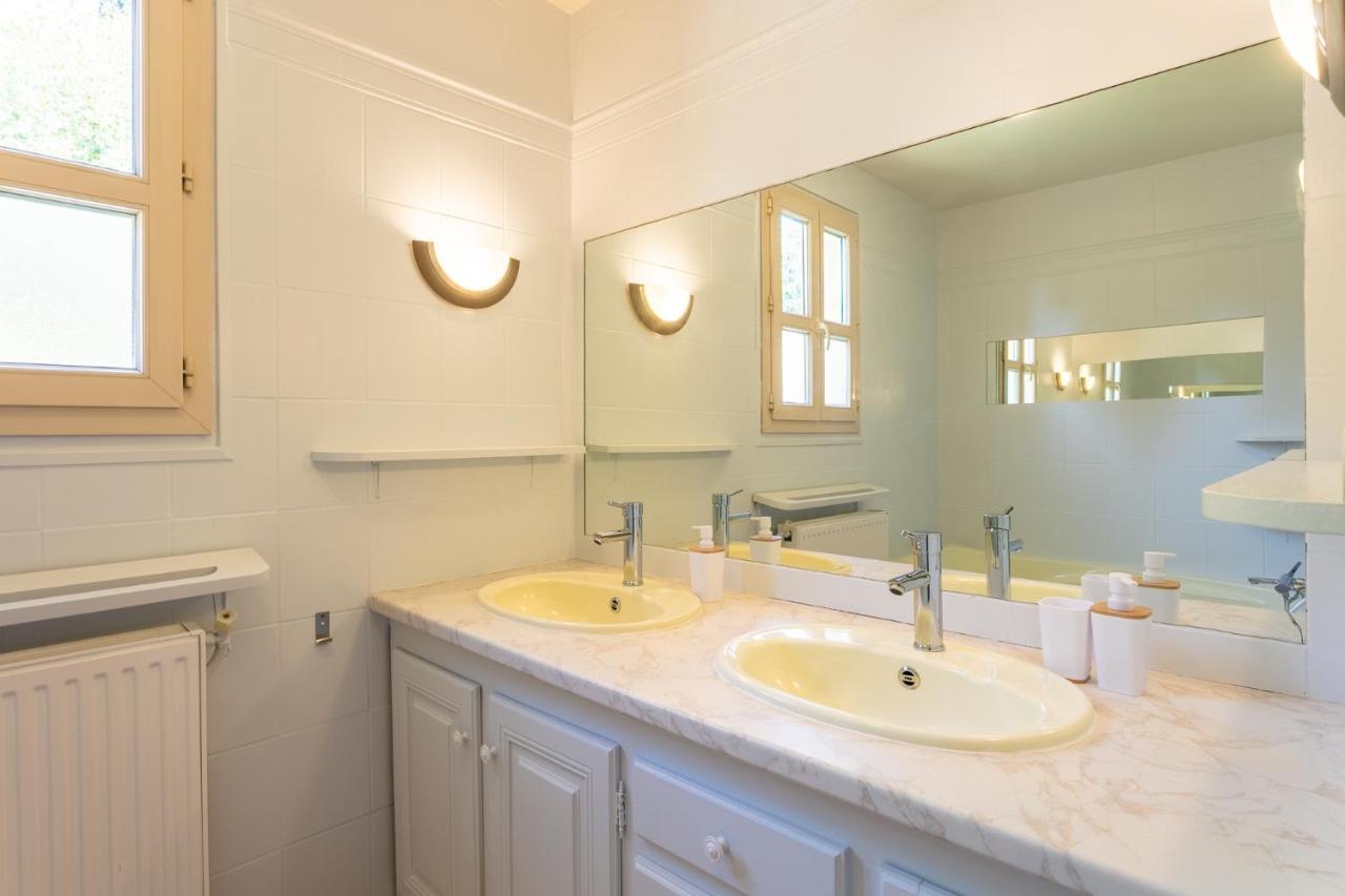 Wonderful House In Sarlat Center With Heated Pool & Jaccuzi Villa Bagian luar foto
